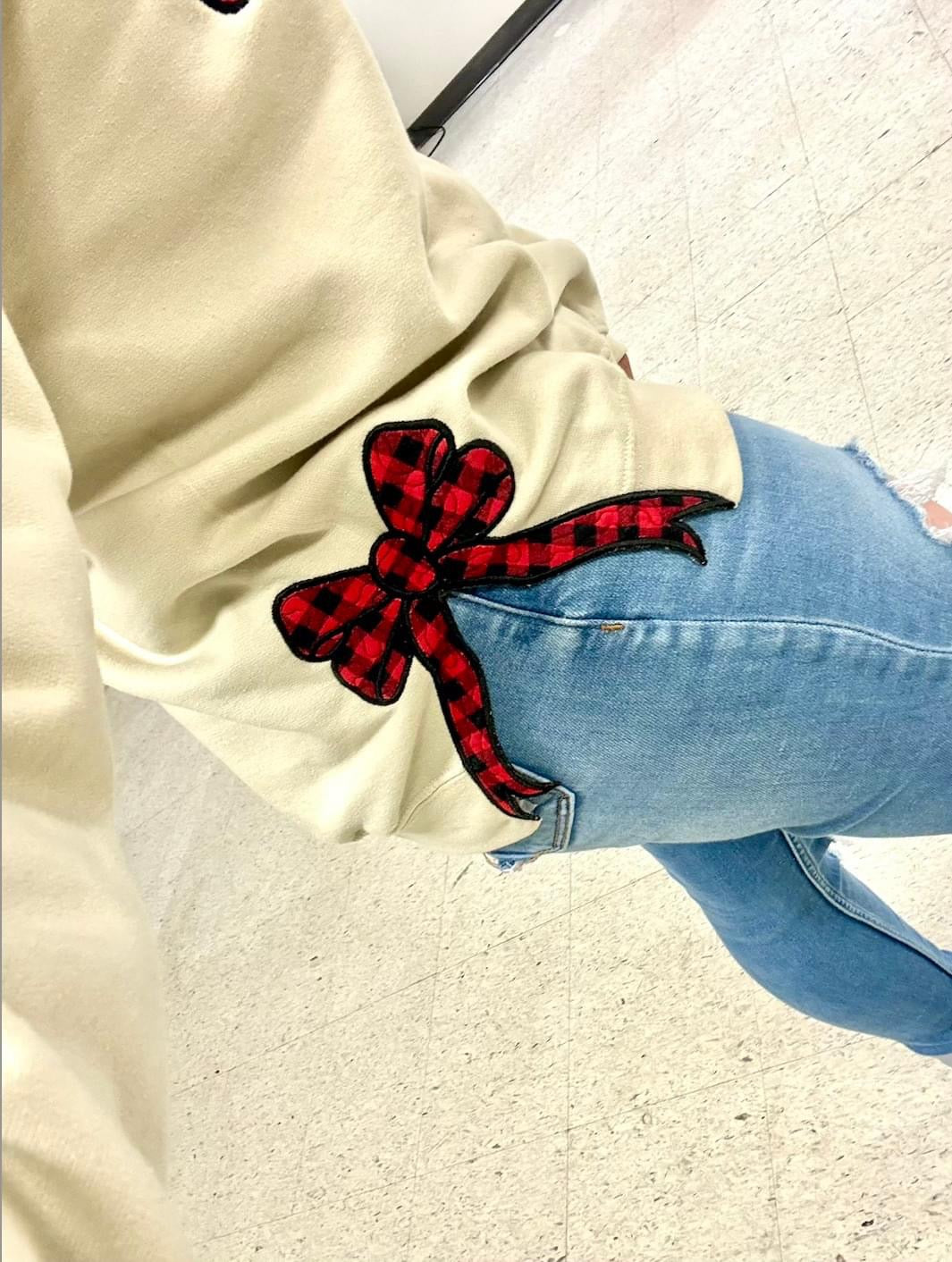 Custom Mama Bow Crewneck