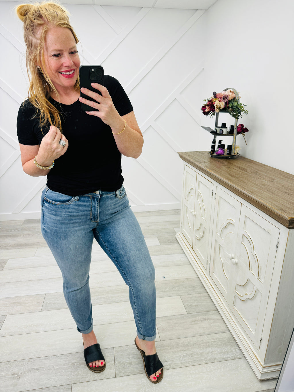 A Slice of Heaven Judy Blue Full Size Cuffed Hem Slim Jeans