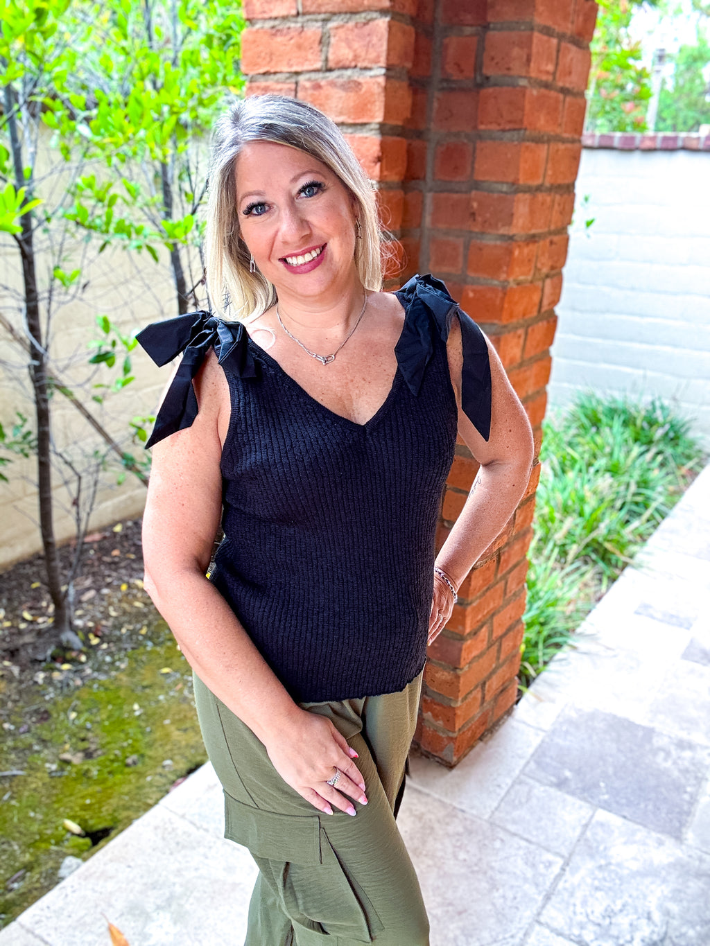 Bow Accent Tank by White Birch