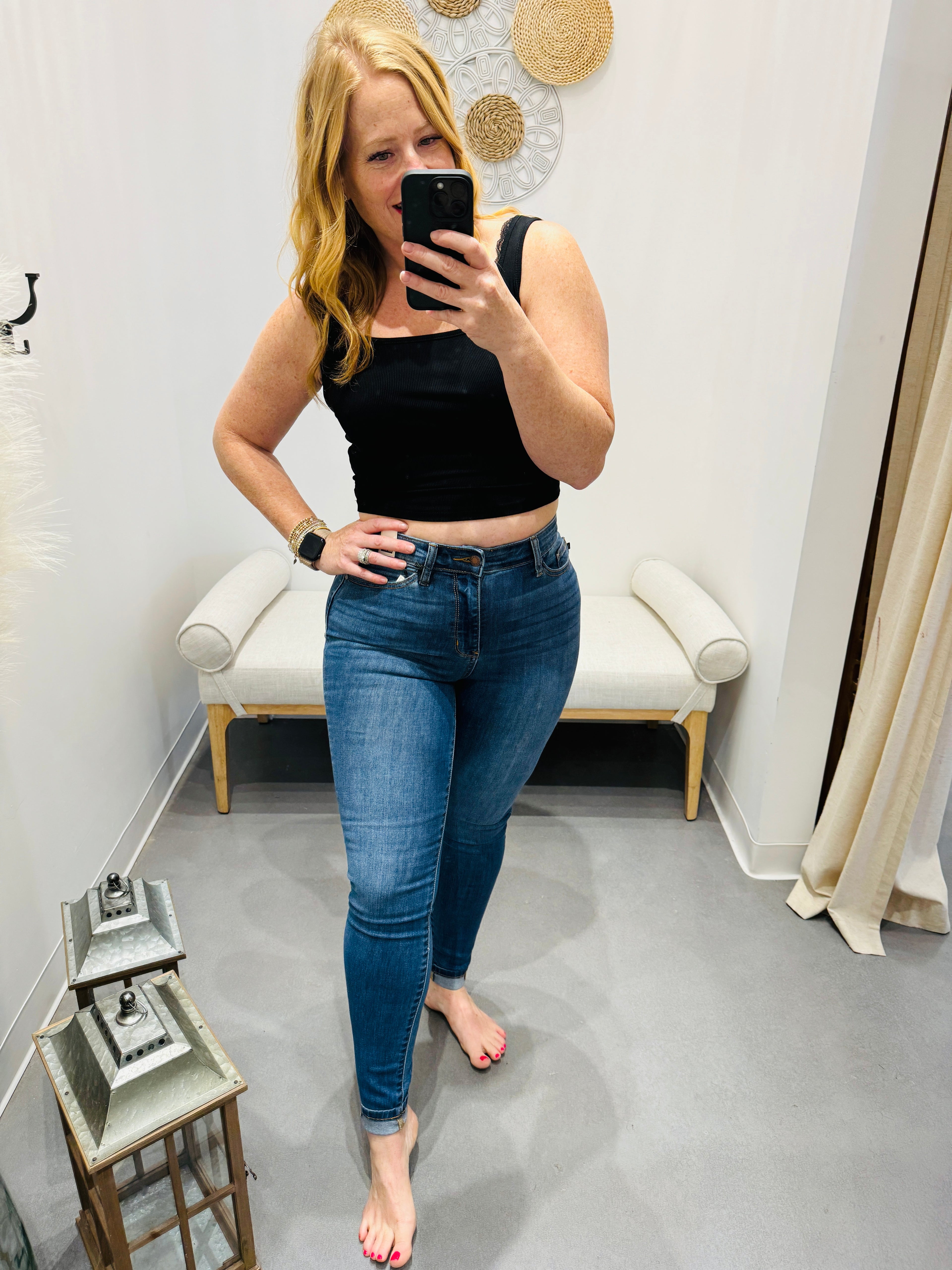 You Got Me Judy Blue Full Size Cuffed Hem Skinny Jeans