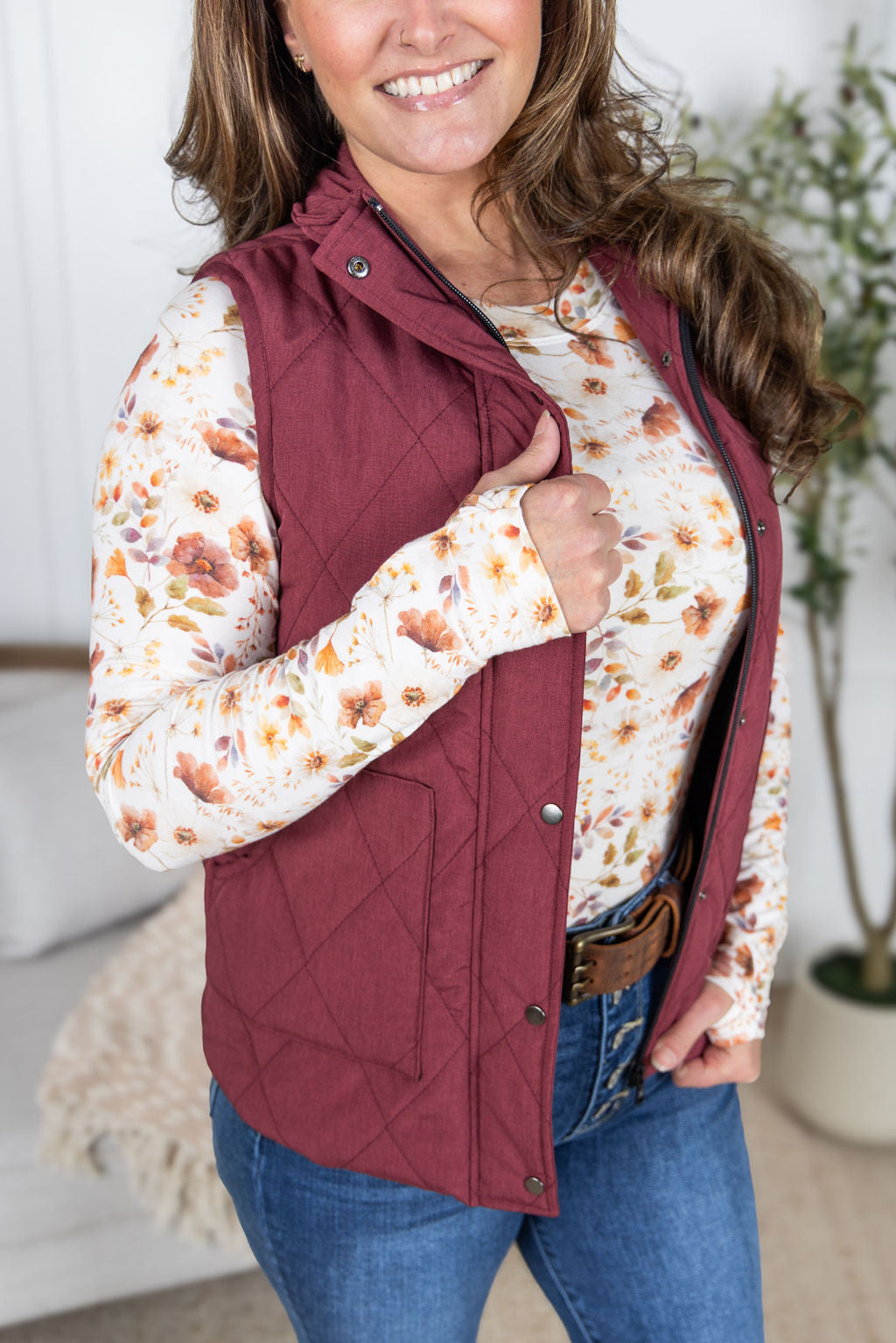 IN STOCK Remy Zip Up Vest - Heathered Burgundy