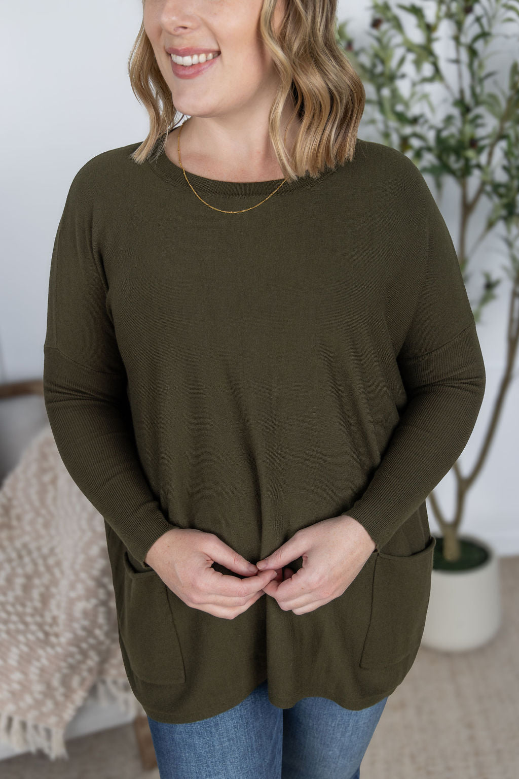 IN STOCK Naomi Pocket Sweater - Olive