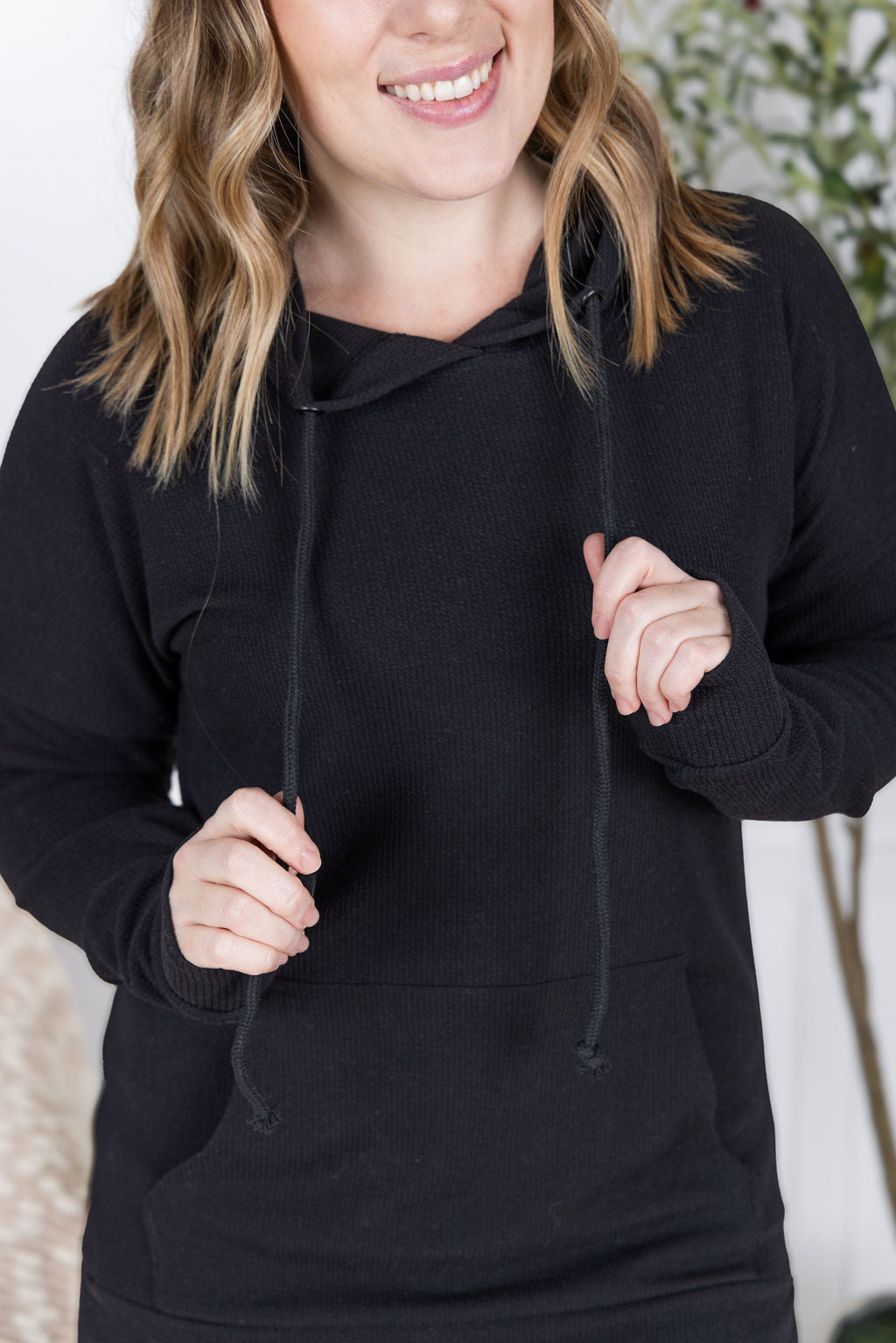 IN STOCK Kacey Ribbed Hoodie - Black FINAL SALE