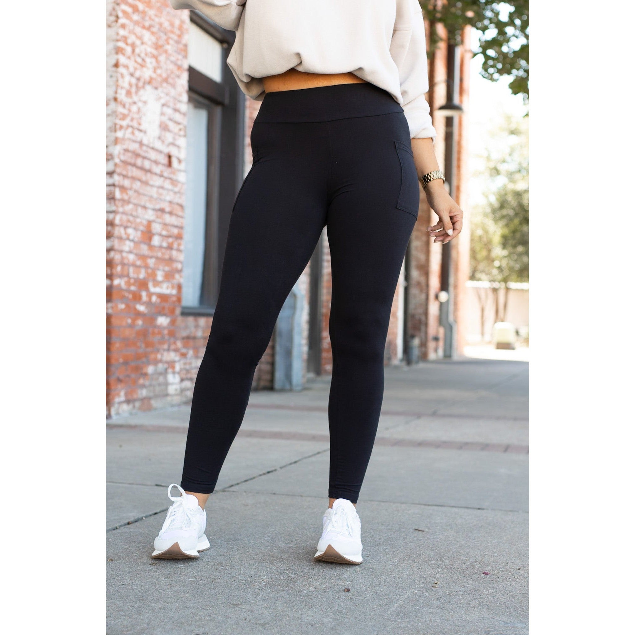 BLACK FULL-LENGTH Leggings with POCKET - Luxe Leggings by Julia Rose®