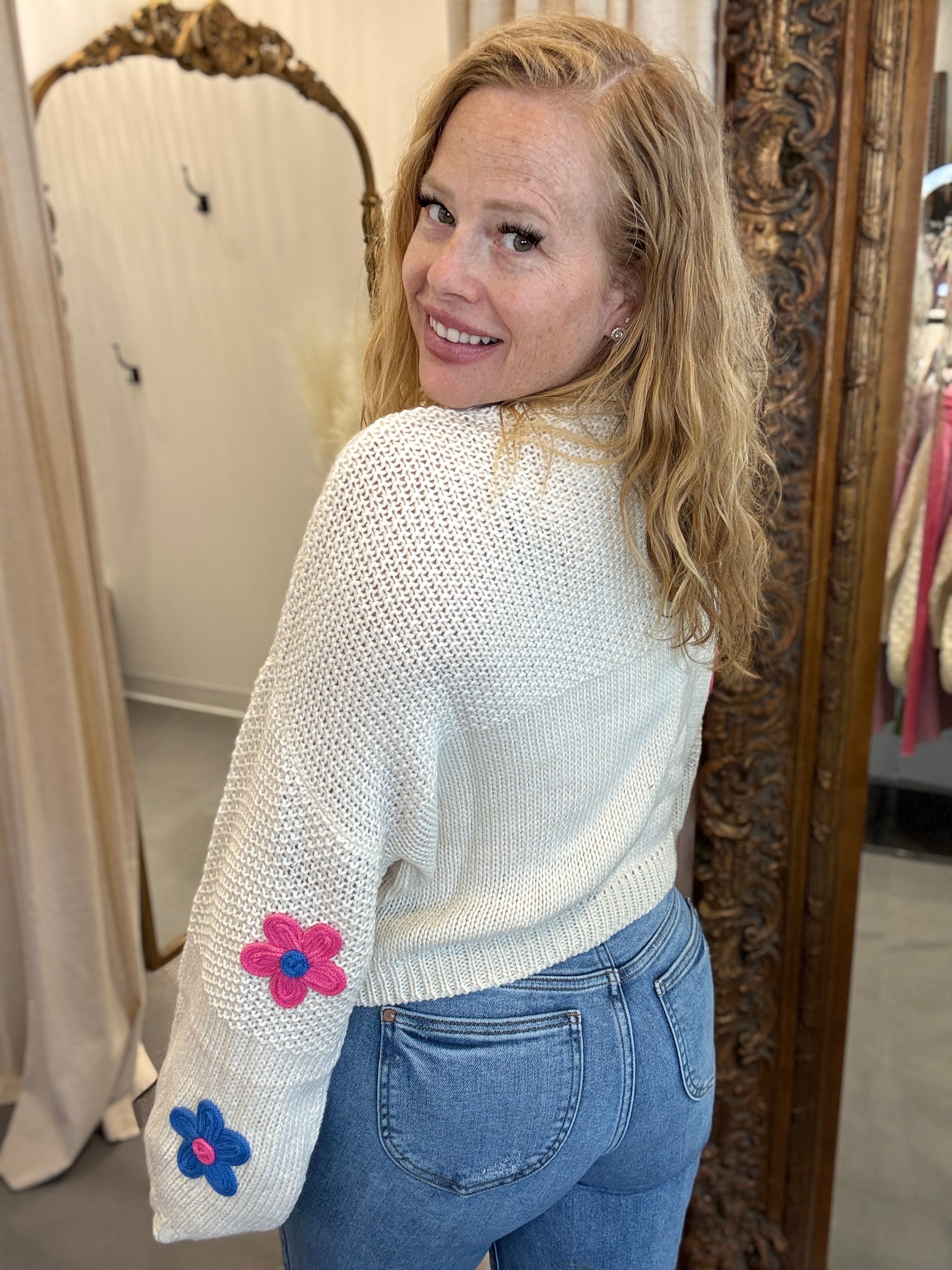 Davi & Dani Live Box - CHUNKY KNIT MULTI CROCHETED FLORAL SWEATER TOP
