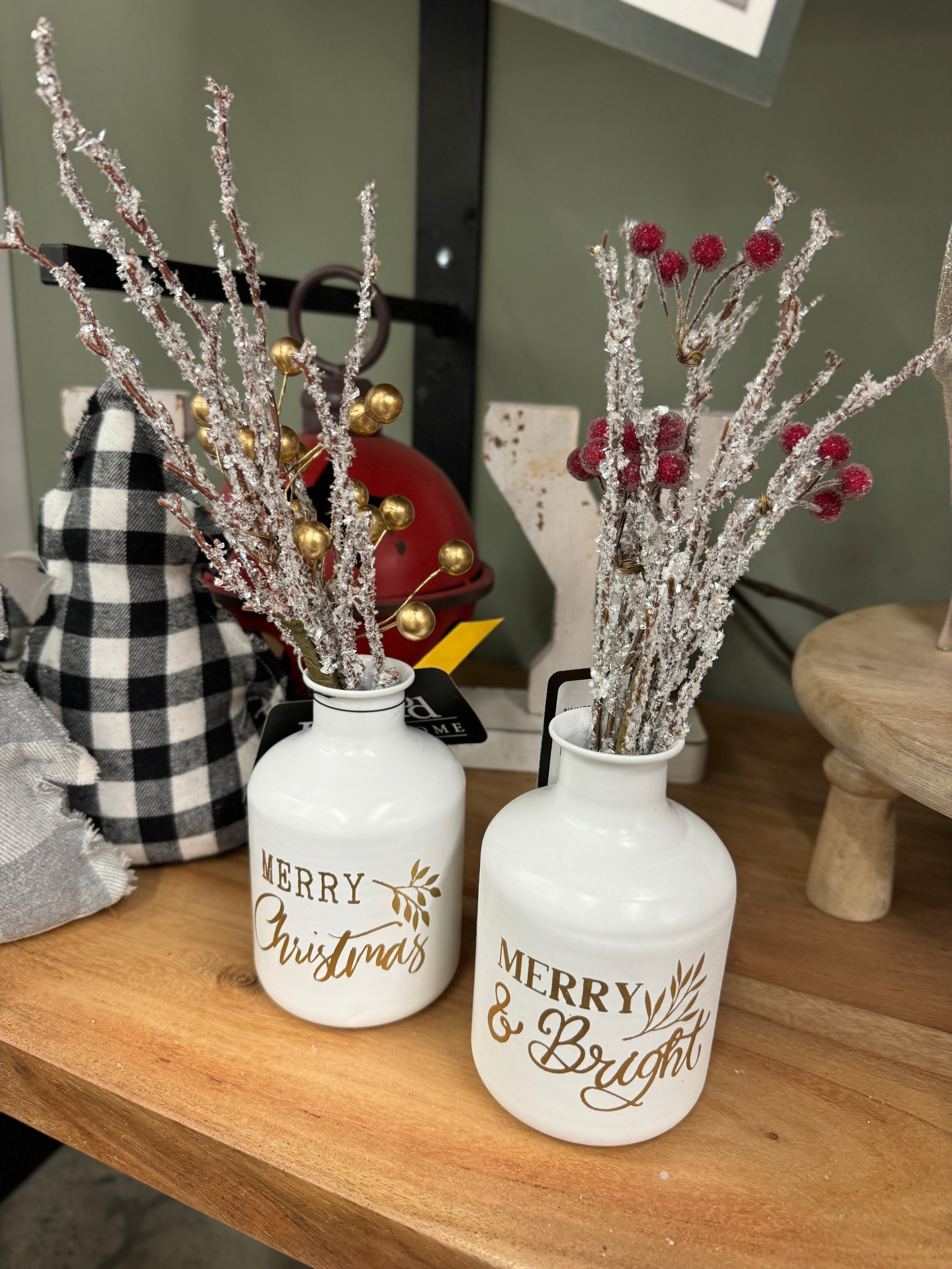 Set of 2 Christmas Vases