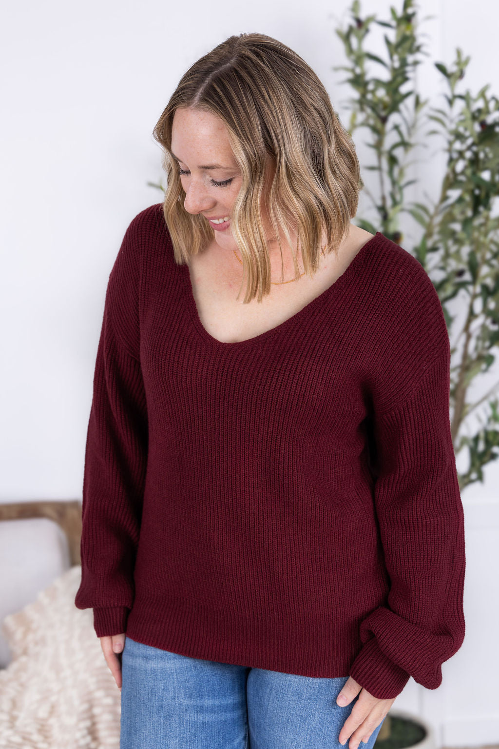 IN STOCK Bethany Bow Knit Sweater - Burgundy