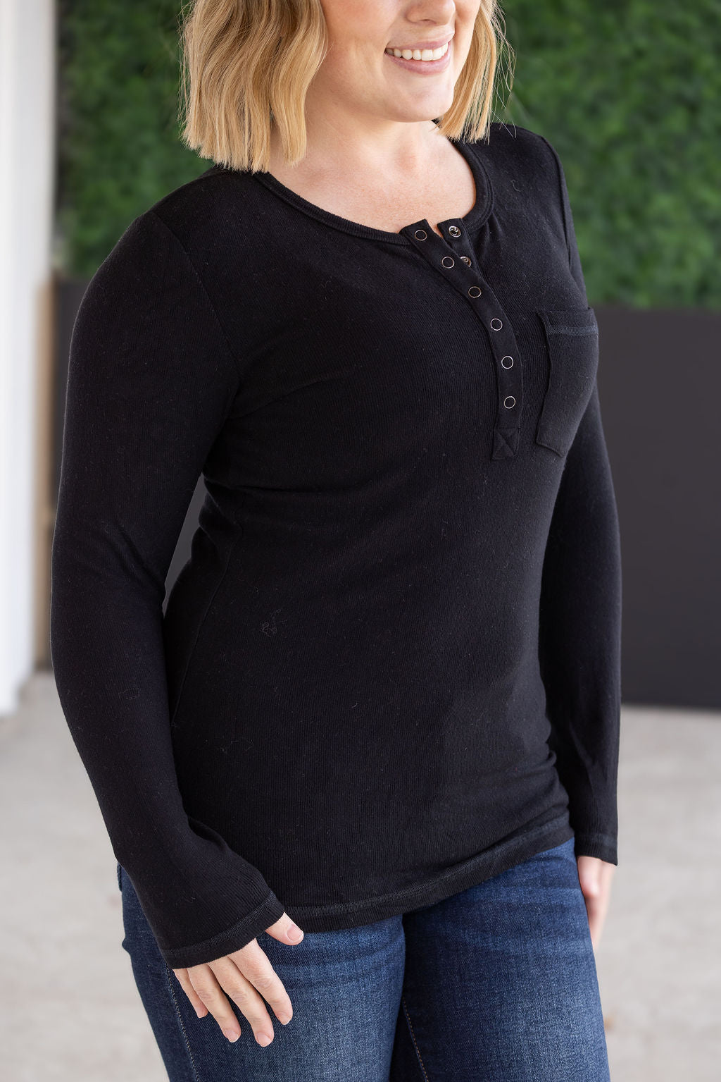 IN STOCK Georgia Long Sleeve Top - Black