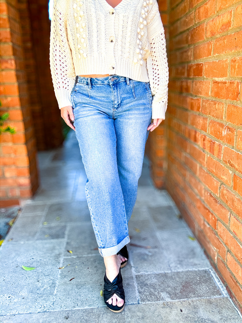 Penny Mid Rise Fit Barrel Jean by Risen