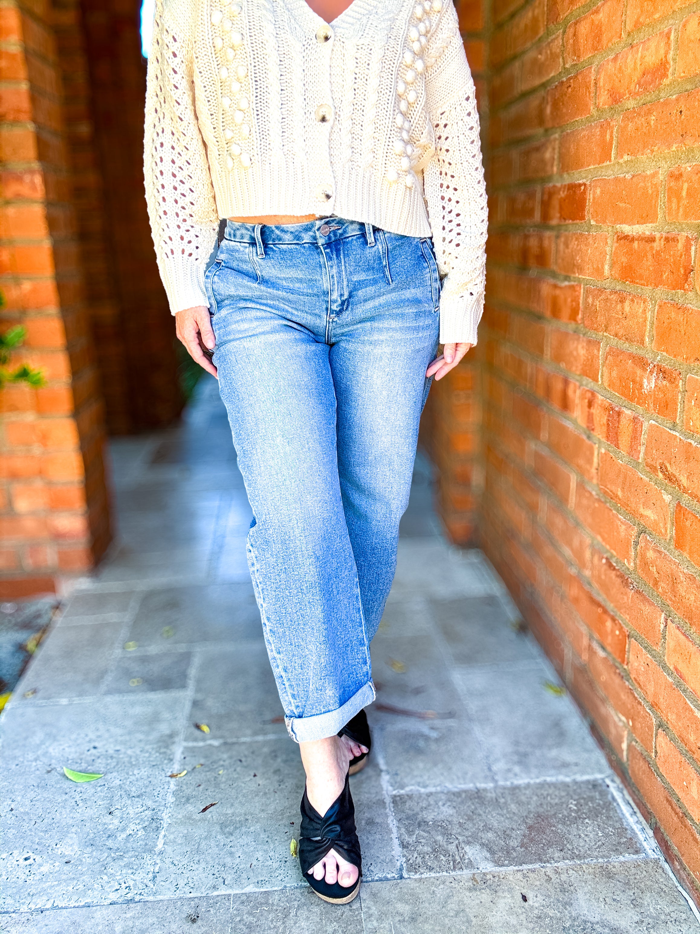 Penny Mid Rise Fit Barrel Jean by Risen