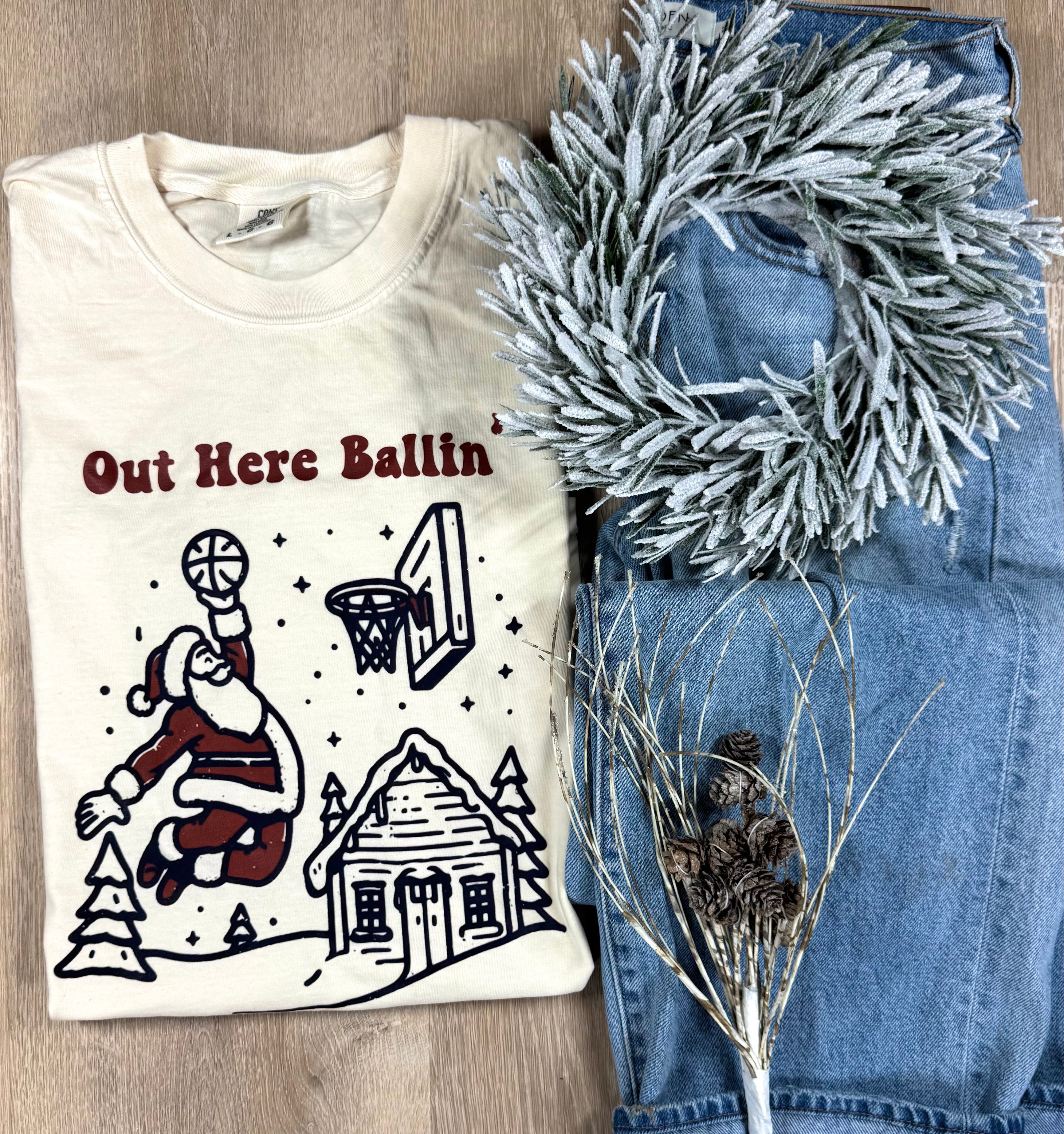 Santa Ballin' Short or Long Sleeve Graphic Tee