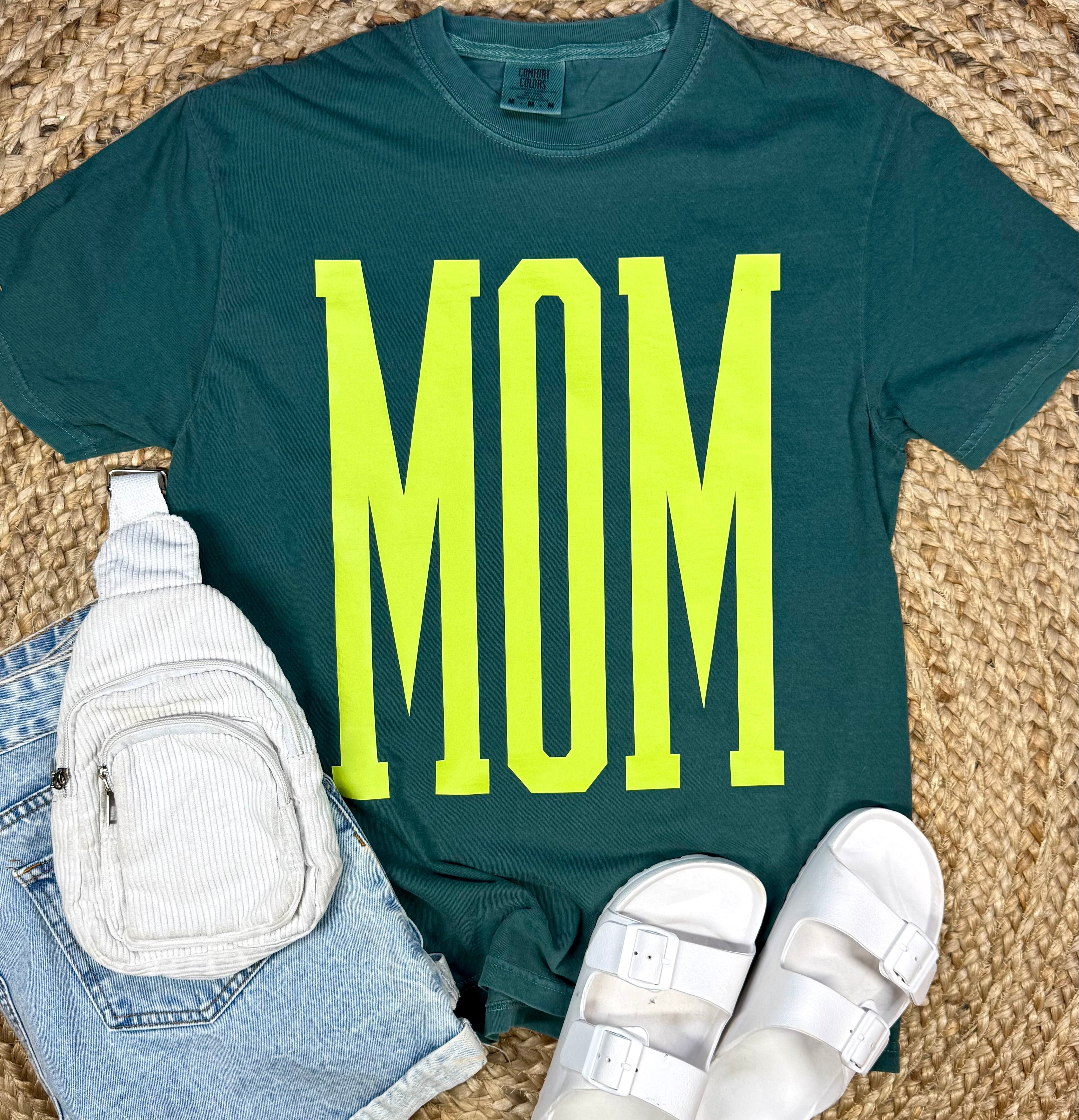 Oversized MOM Graphic Tees