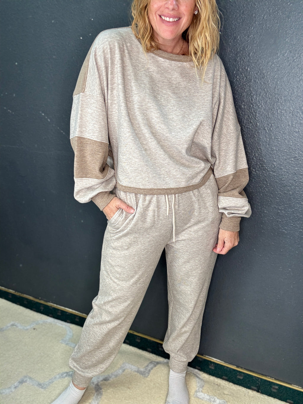 Blocked Lounge Set by White Birch