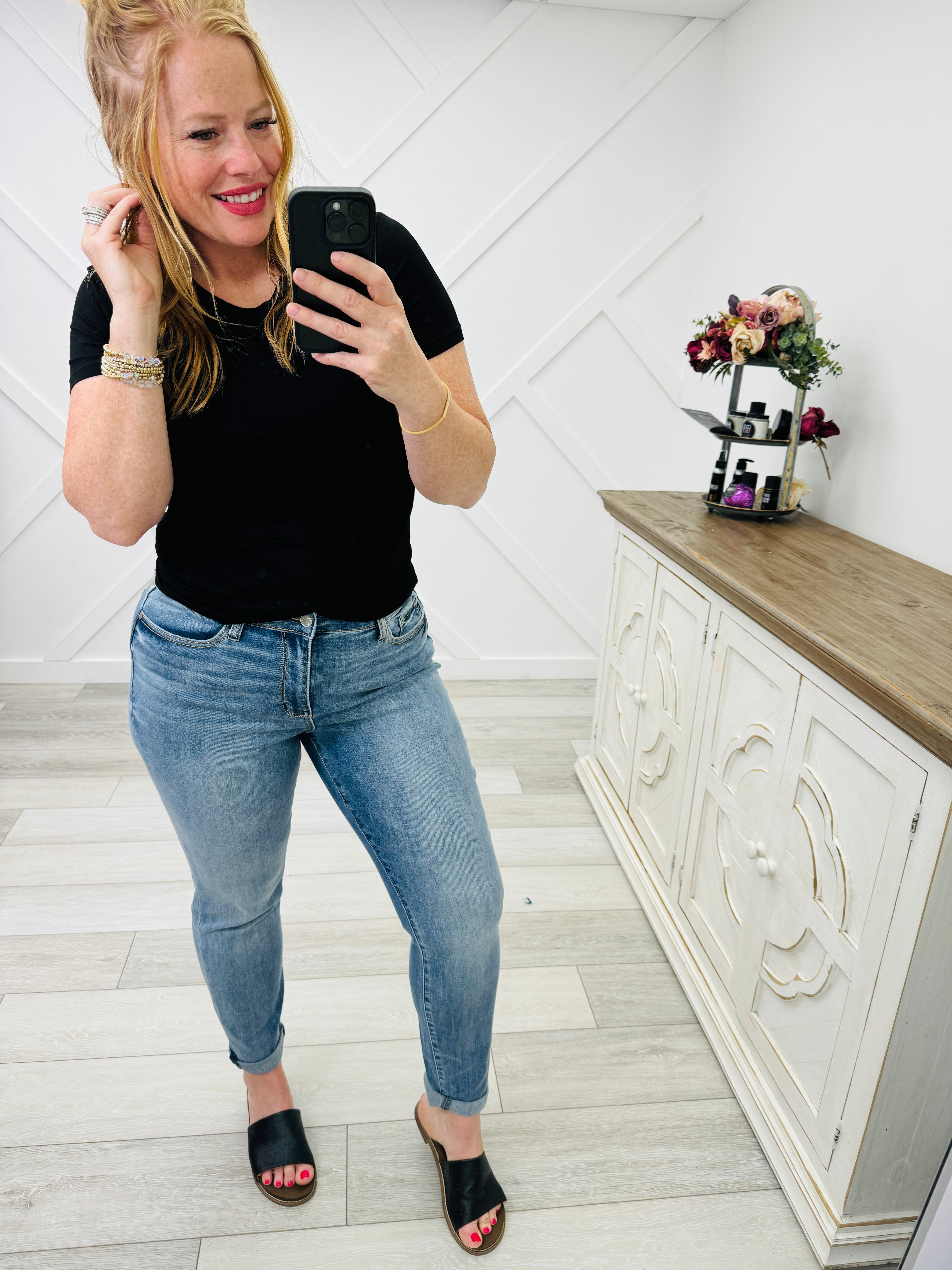 A Slice of Heaven Judy Blue Full Size Cuffed Hem Slim Jeans