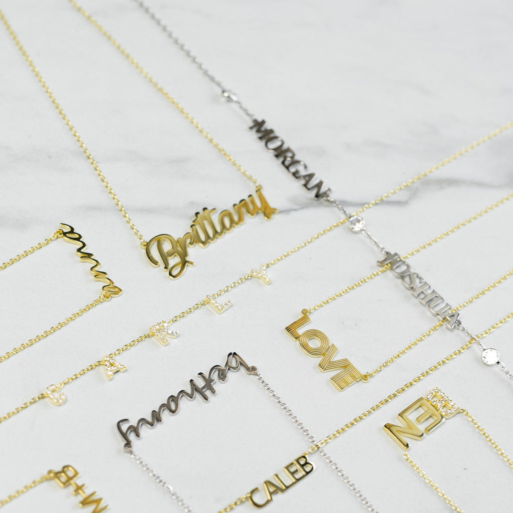 Custom Cursive Nameplate Necklace - Wholesale JEWELRY The Sis Kiss