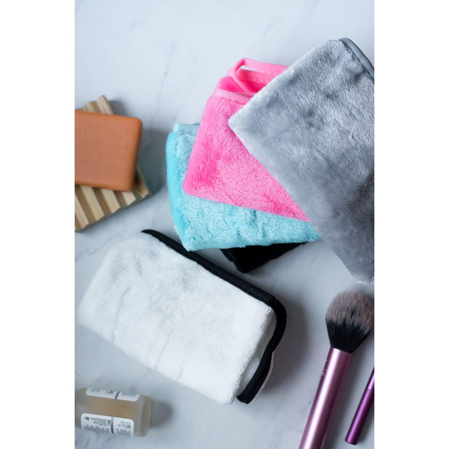 Wash the Day Away- Makeup Remover Cloths (Assortment)