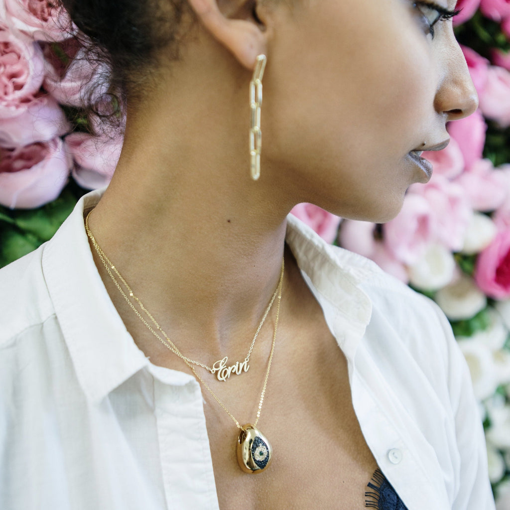 Custom Cursive Nameplate Necklace - Wholesale JEWELRY The Sis Kiss