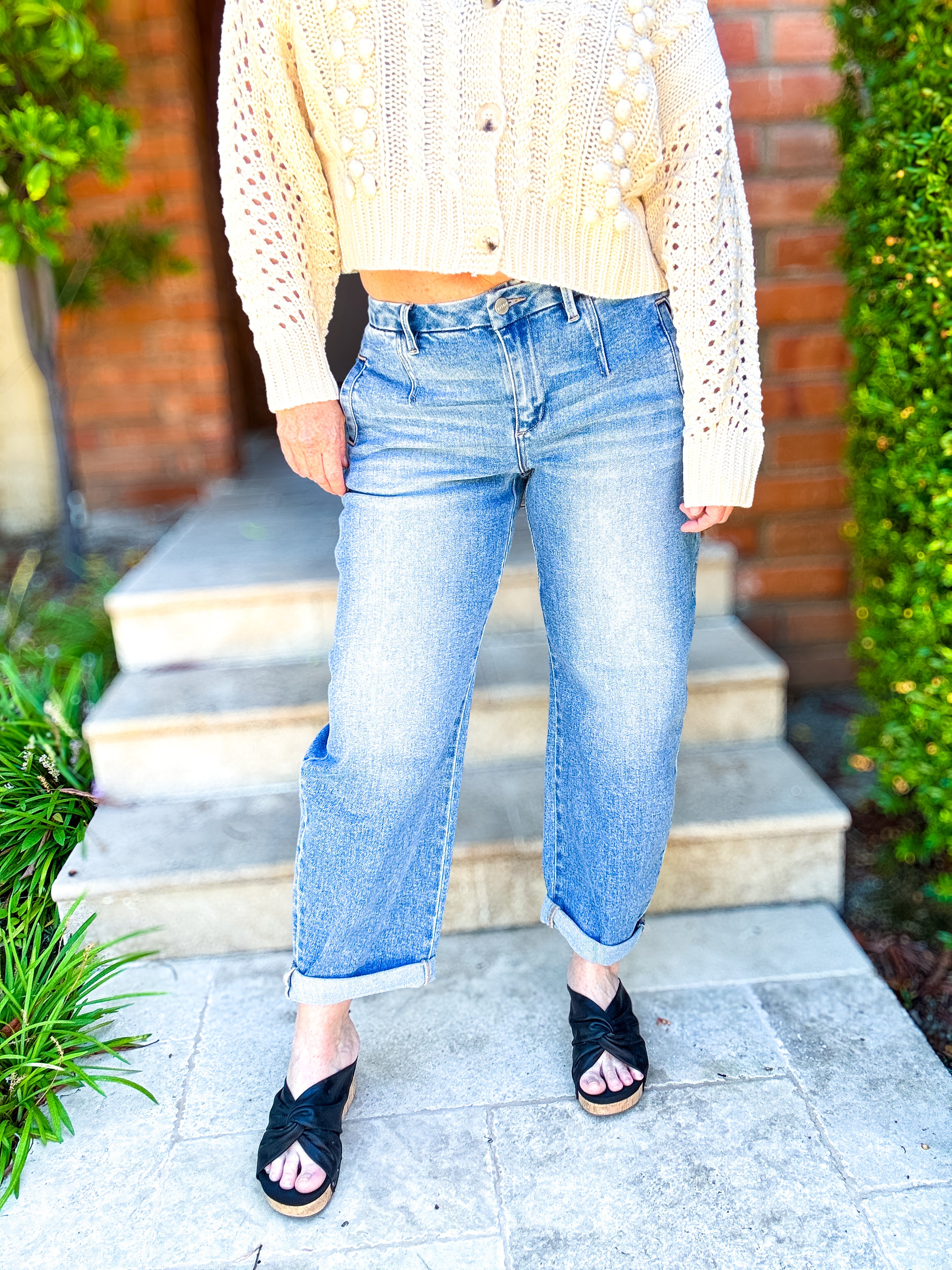 Penny Mid Rise Fit Barrel Jean by Risen