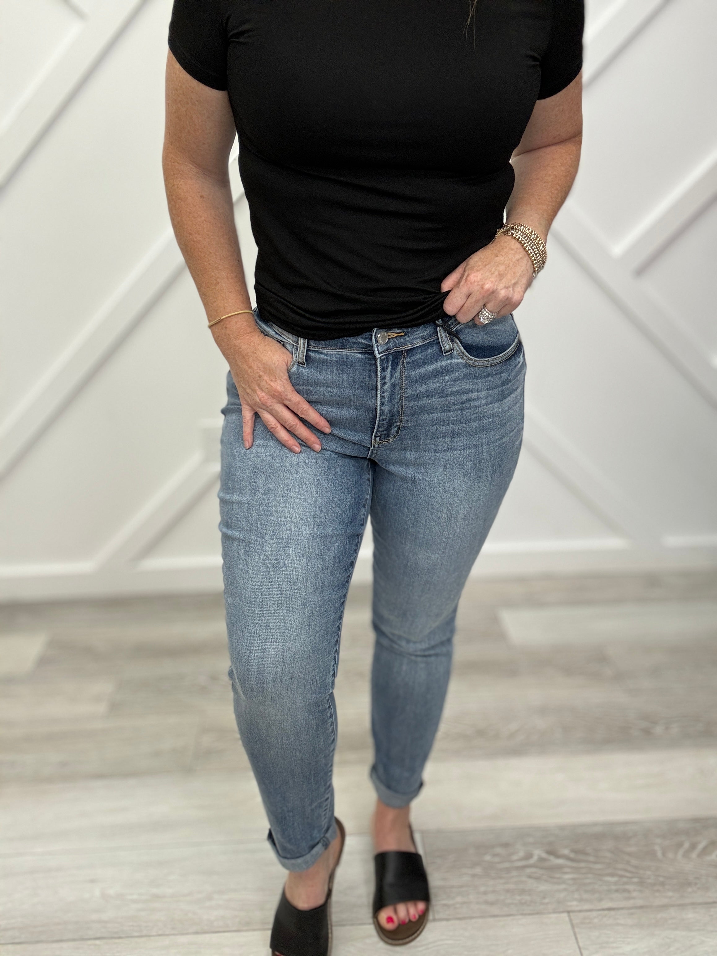 A Slice of Heaven Judy Blue Full Size Cuffed Hem Slim Jeans