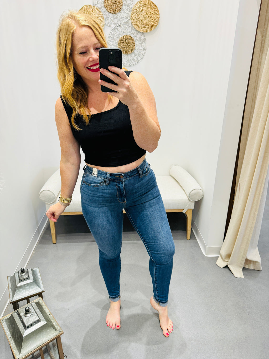 You Got Me Judy Blue Full Size Cuffed Hem Skinny Jeans