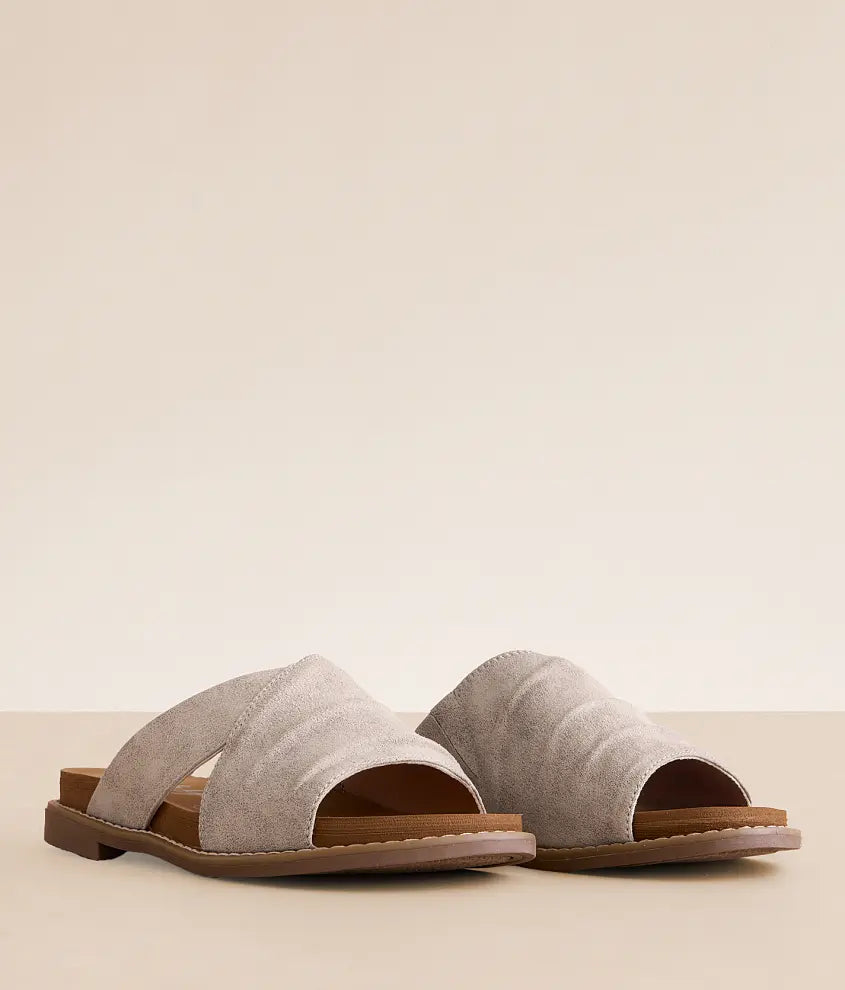 Jolene Slide by Very G