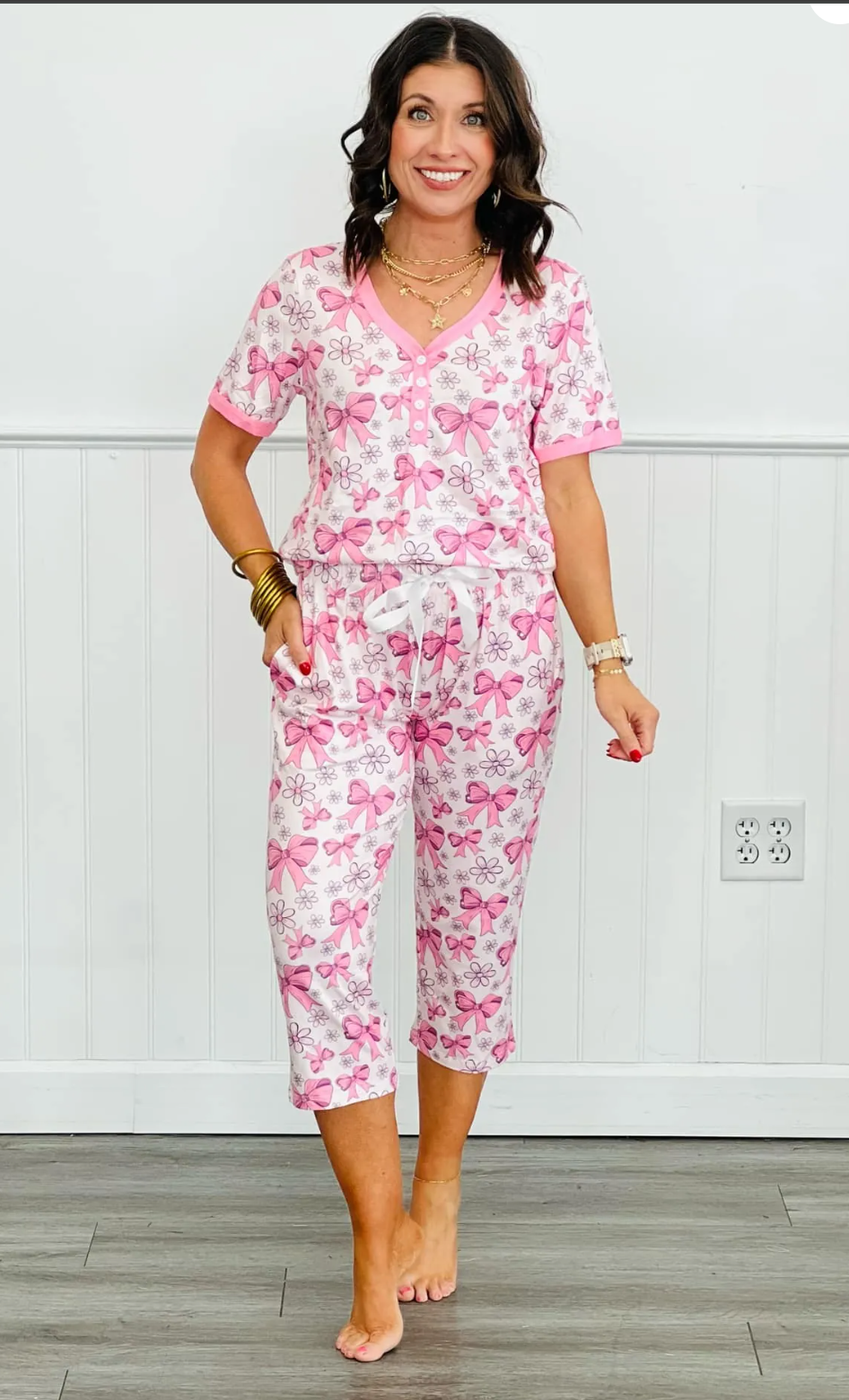 Shirley Pajamas Pink Bows Capris
