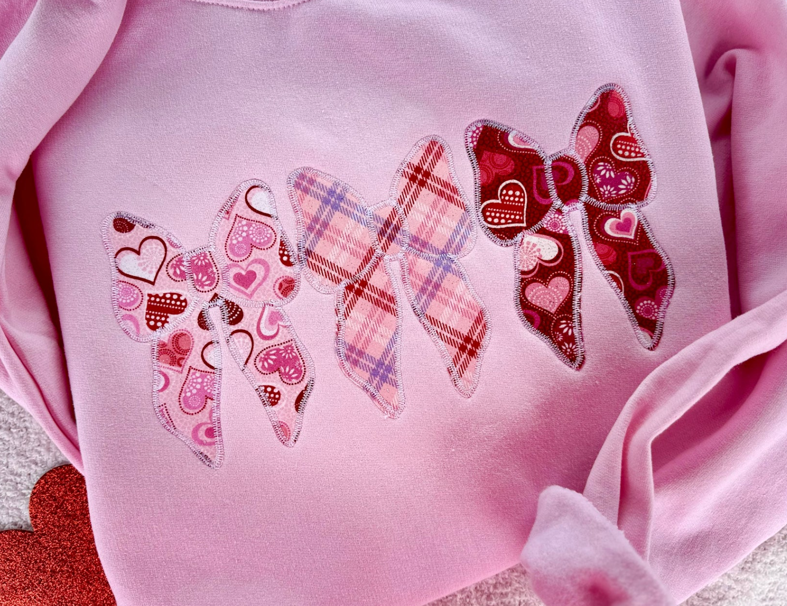 Heartfelt Bows Crewneck Pullover