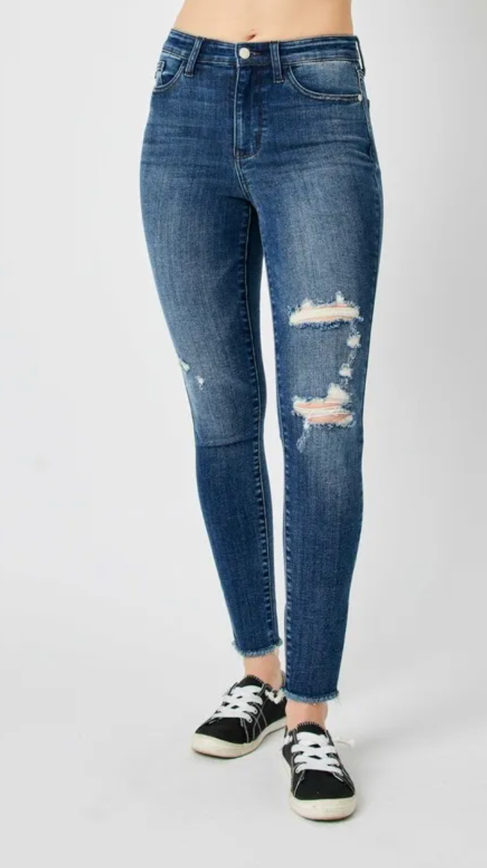 Judy Blue Full Size  High Waist Distressed Skinny Jeans
