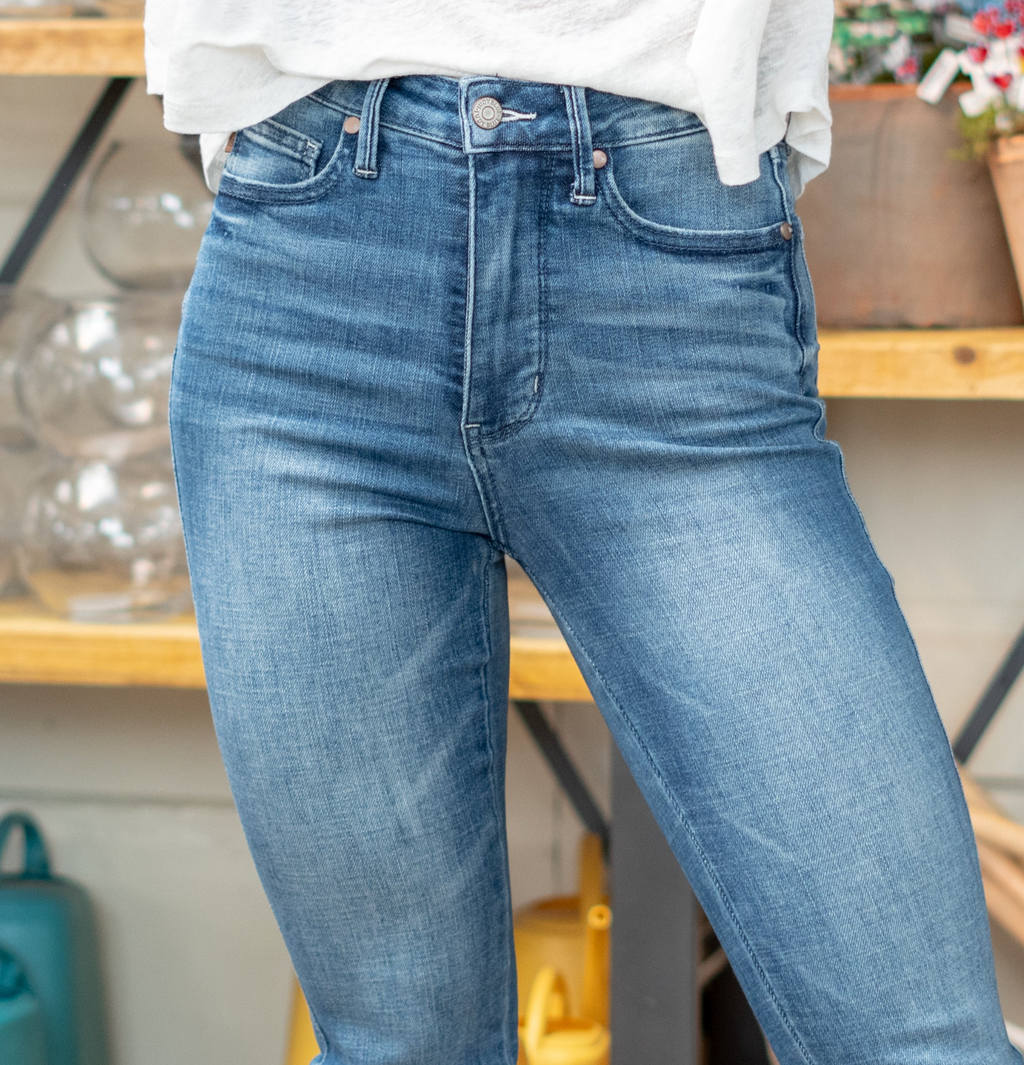 Sunbeam Judy Blue Full Size Skinny Cuff Capris Jeans