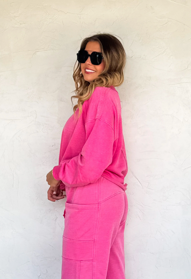 *PREORDER* - BLAKELEY FADED FEELS VNECK PULLOVER