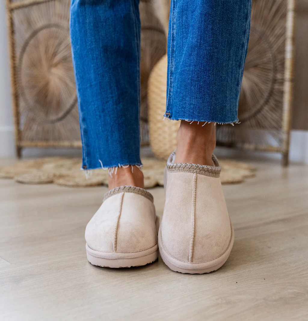 Sparks Slip On By Very G