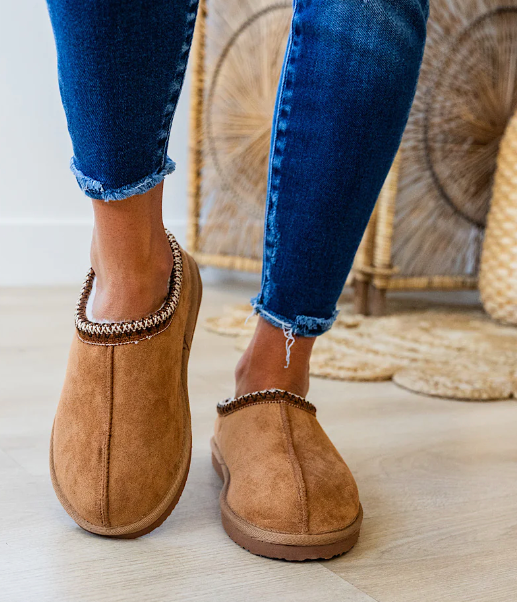 Sparks Slip On By Very G