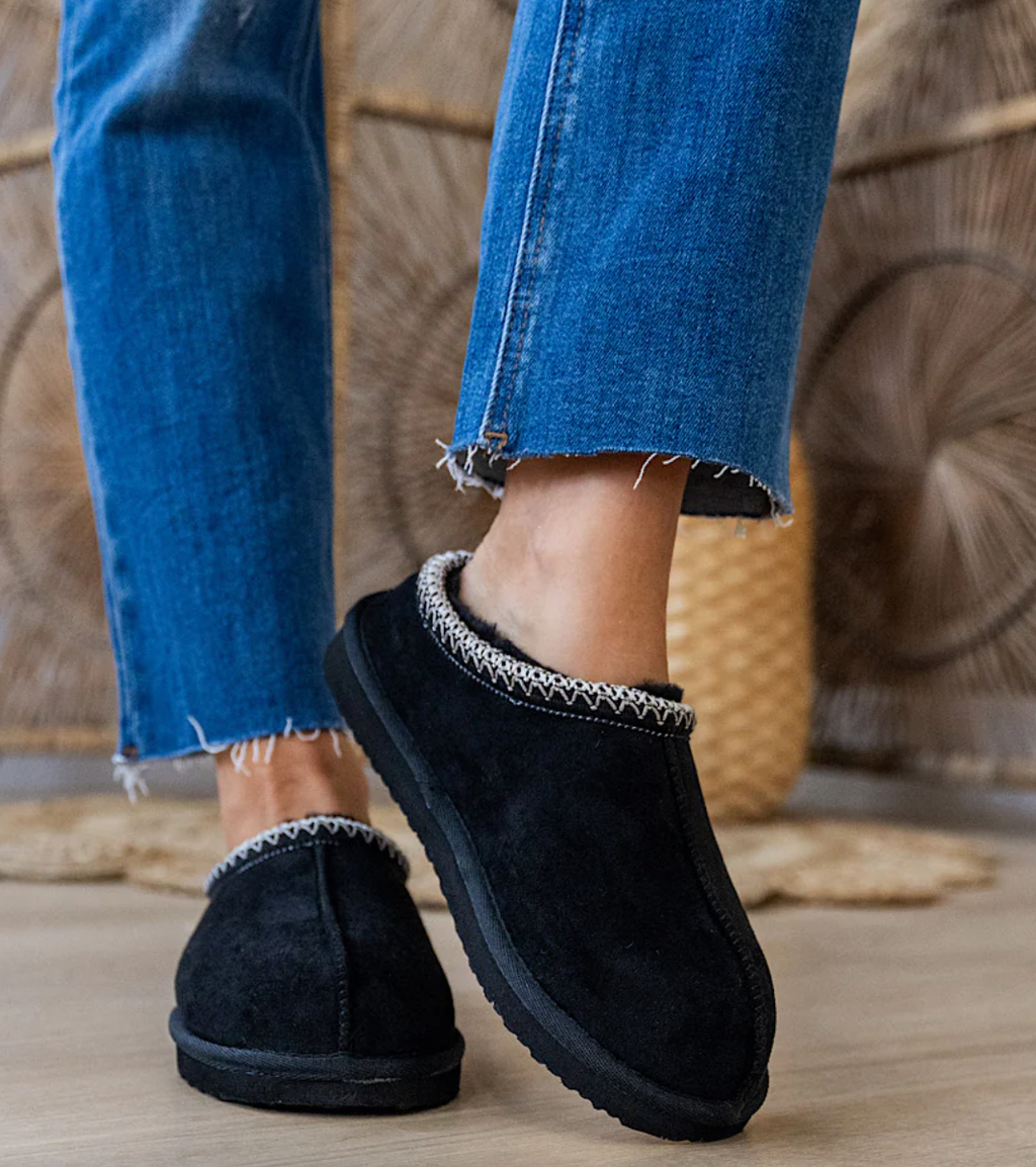 Sparks Slip On By Very G