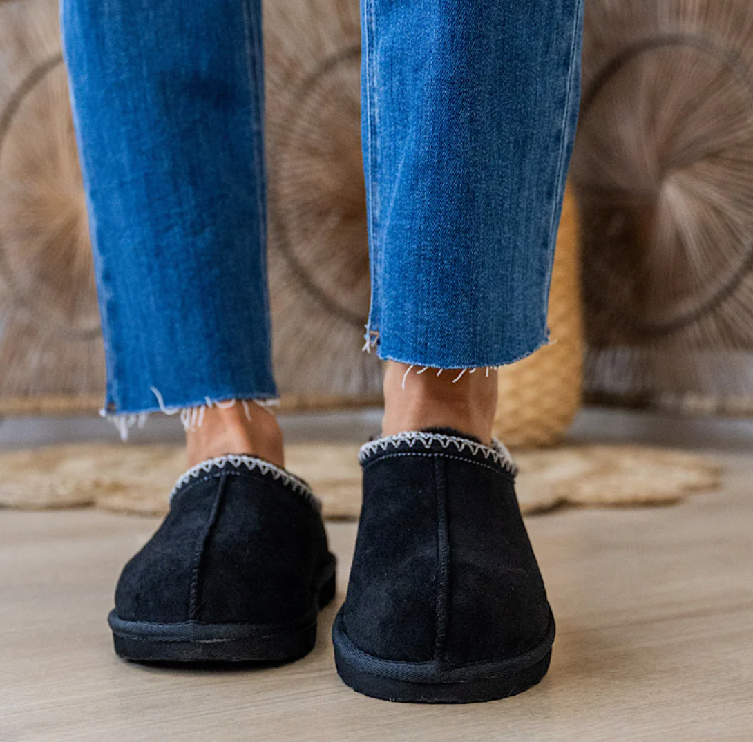 Sparks Slip On By Very G