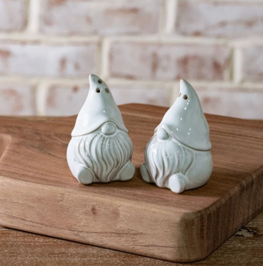 DOORBUSTER: Gnome S&P Shaker Set