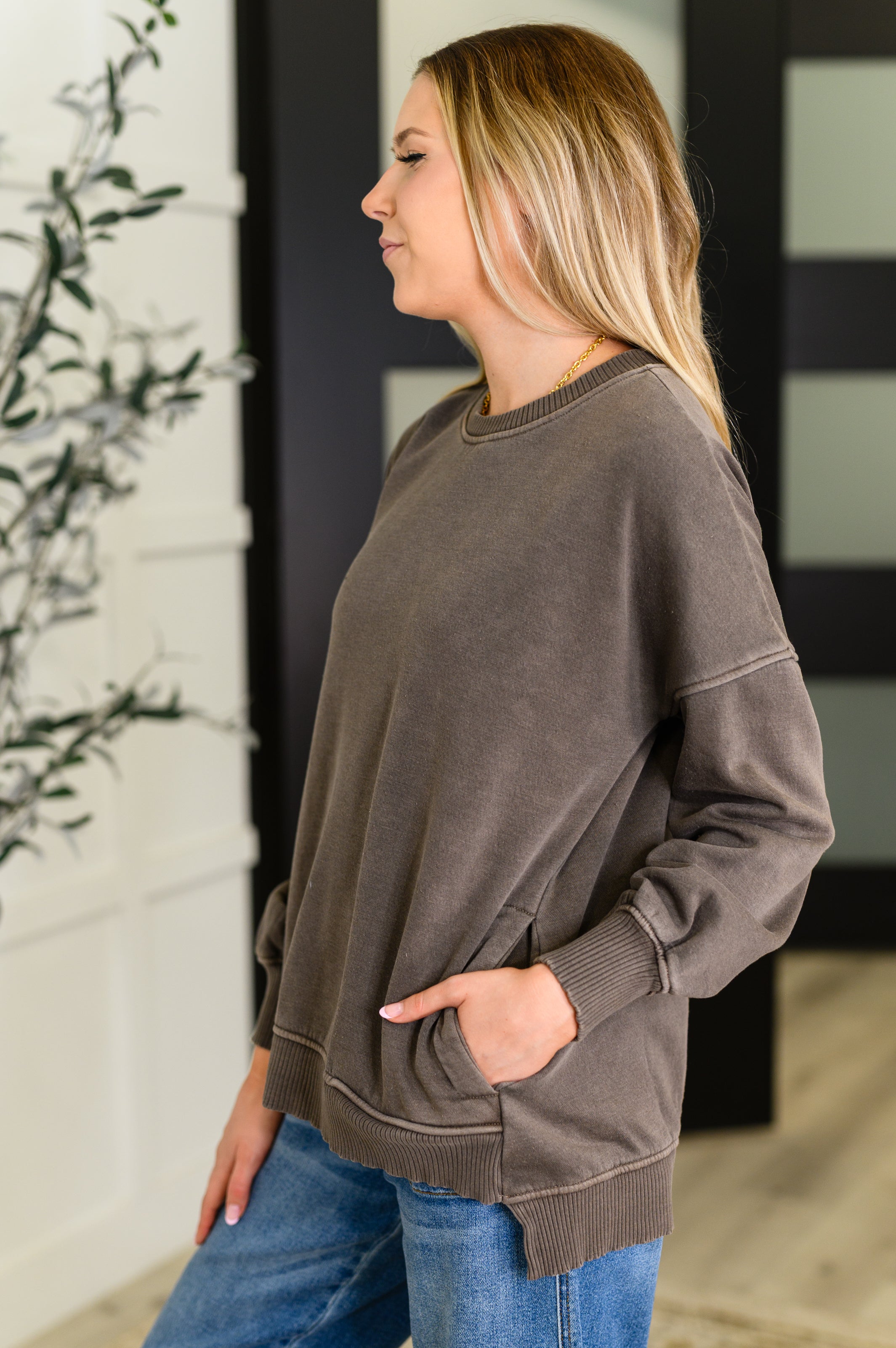 Talk Cozy to Me Stepped Hem Pullover in Brown