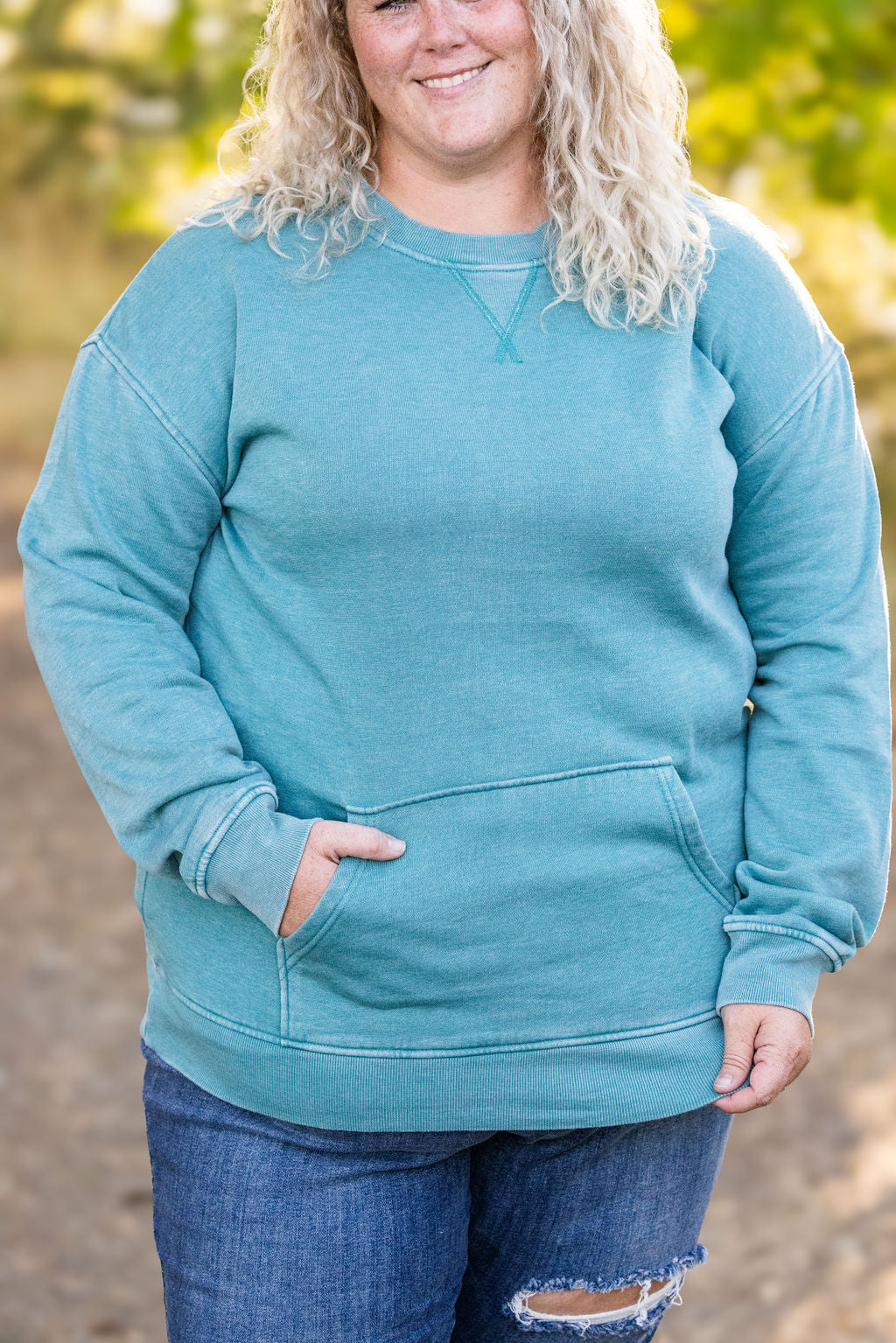 IN STOCK Vintage Wash Pocket Pullover - Teal