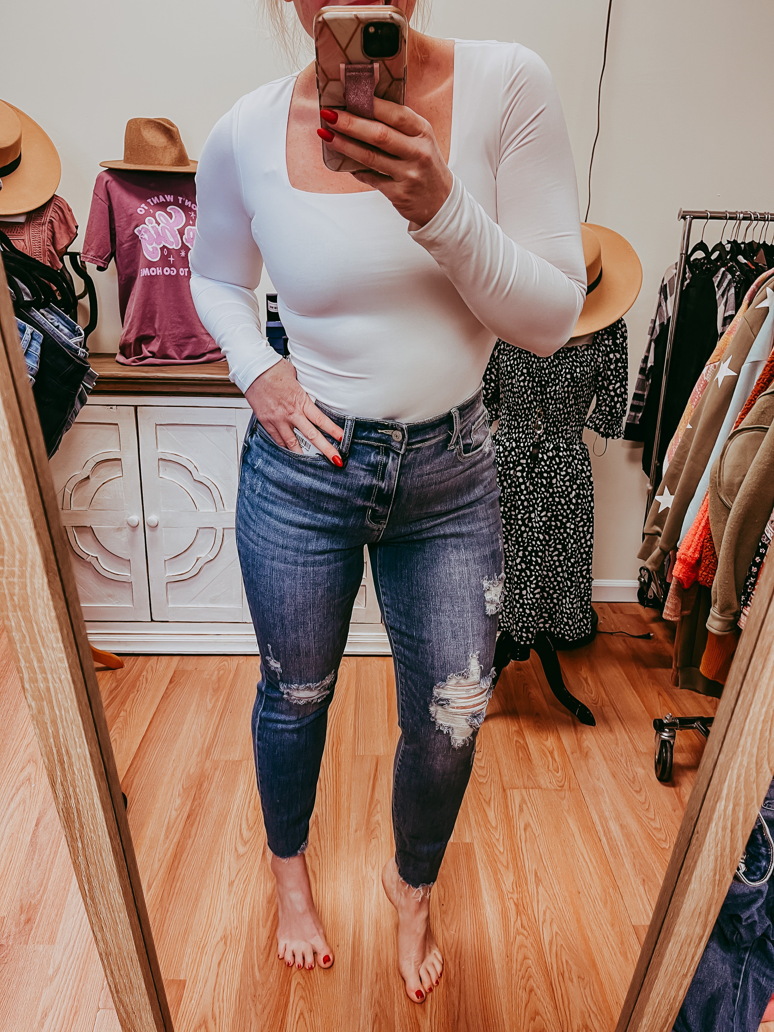 Kyla Destroyed Hi Waist Relaxed Fit